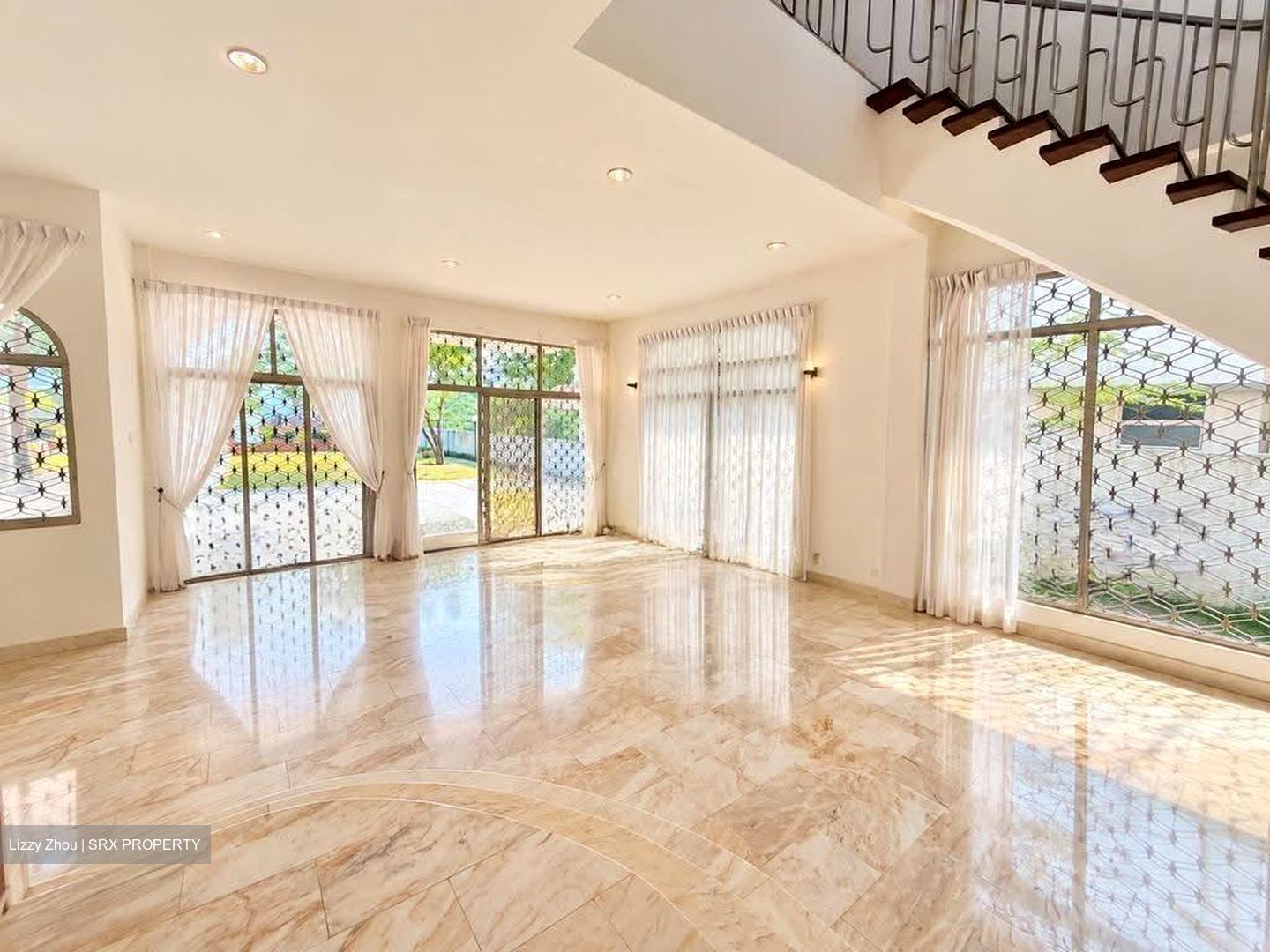 Hillside Drive (D19), Detached #629336671
